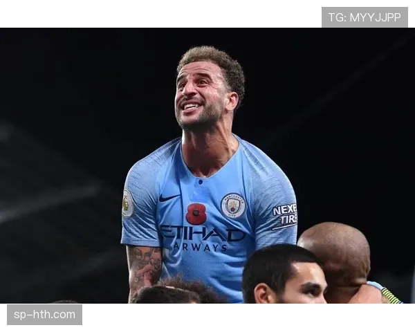 雷恩后卫特鲁弗特恢复完整训练，有望在周末联赛复出